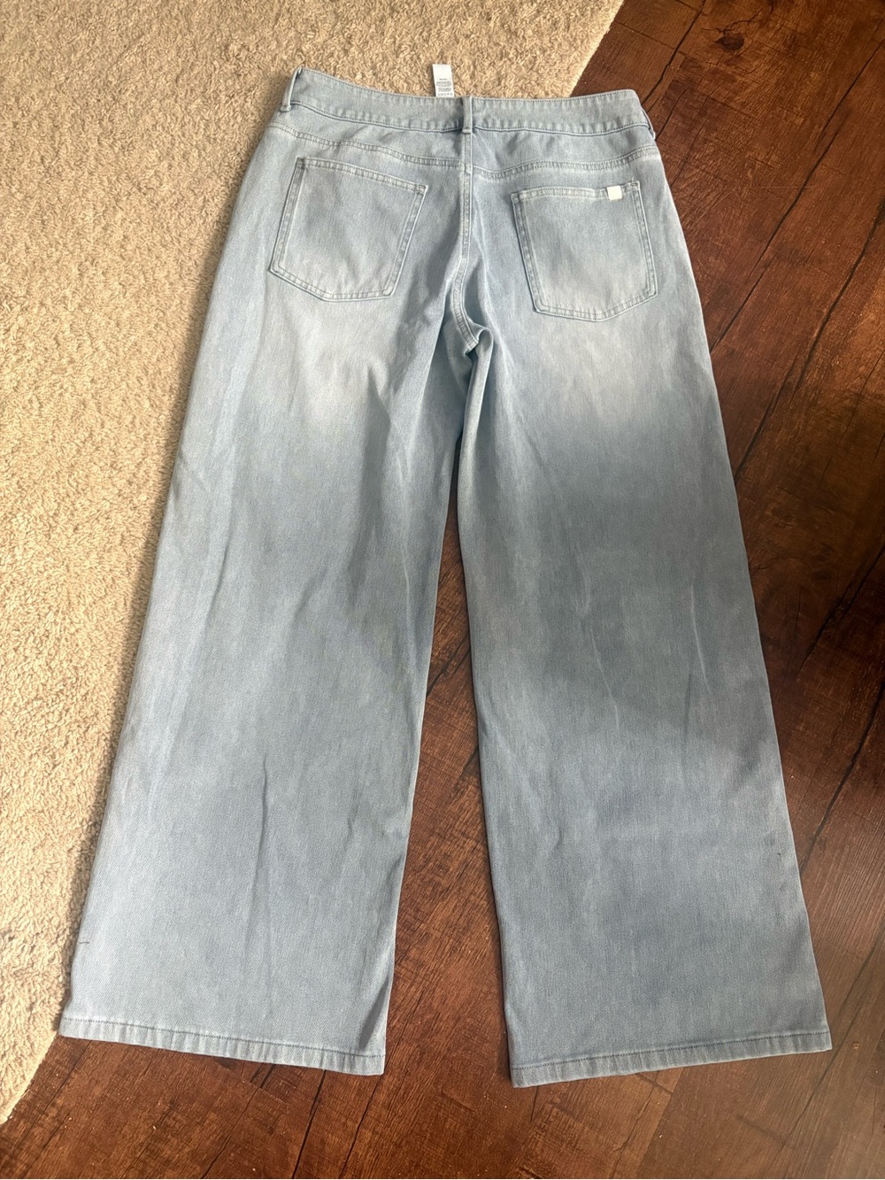 HALARA Flex Women’s Sz M wide leg low rise asymmetric stretch jeans pockets - Picture 3 of 8
